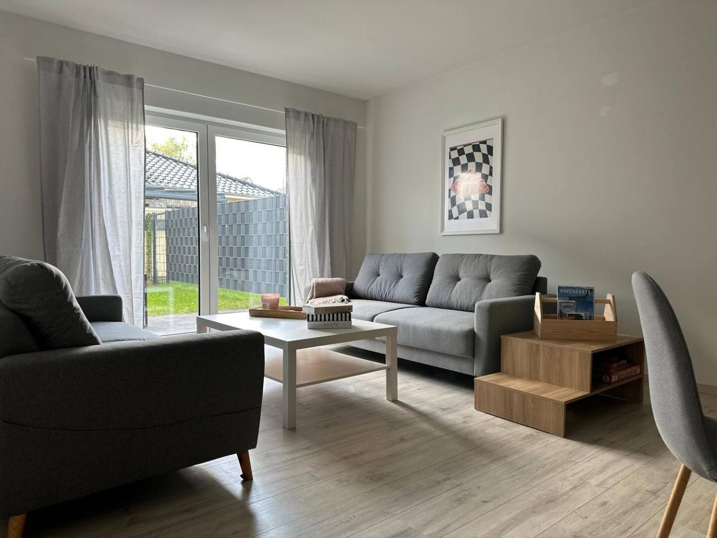 Garten-Wohnung Am Hafen Von Whv Wilhelmshaven Esterno foto